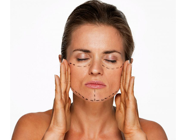 Is Anesthesia Still Involved For a Minimally Invasive Facelift?