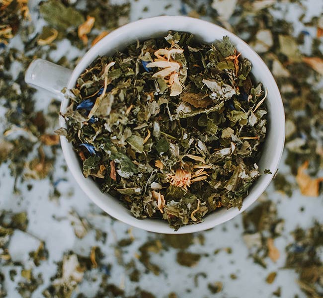 Herbal Tea Blends for a Peaceful and Restful Sleep 