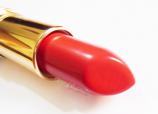 Revlon Super Lustrous Lipstick in Rich Girl Red close up