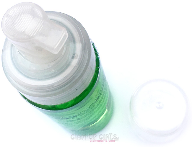 Tea Tree Cleansing Foaming Face Wash Packaging