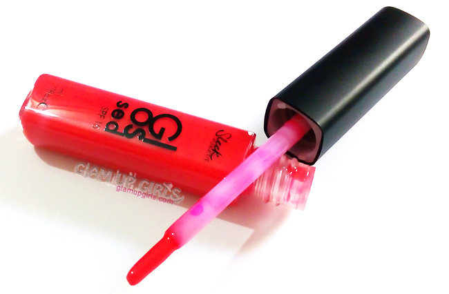 Sleek Makeup Glossed Lip Gloss in Packs a Punch