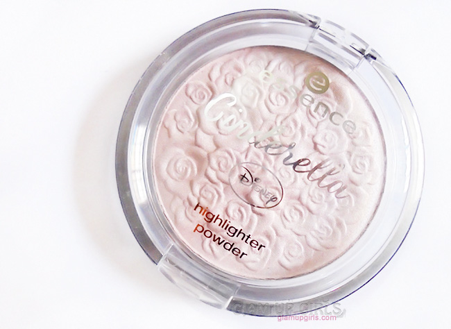 Essence Cinderella highlighter in The Glass Slipper - Review and Swatches