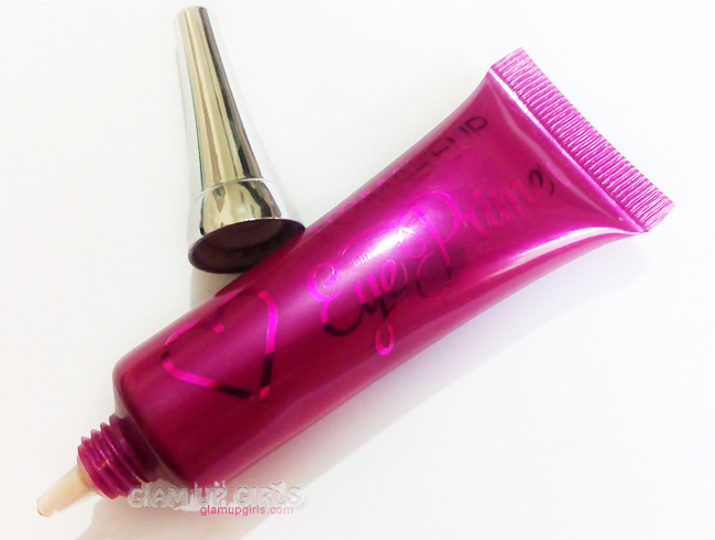 Makeup Revolution I ♡ Makeup Eye Primer Stay don't stray - Review and Swatches 