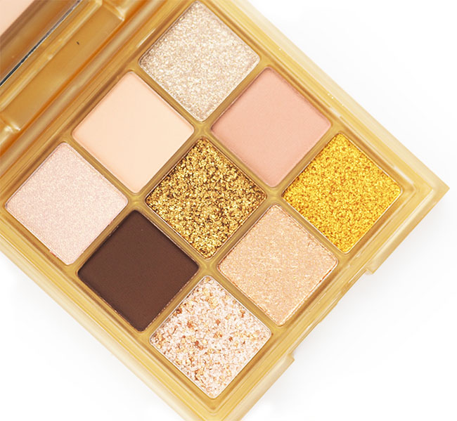 Huda Beauty Gold Obsessions Palette Close up