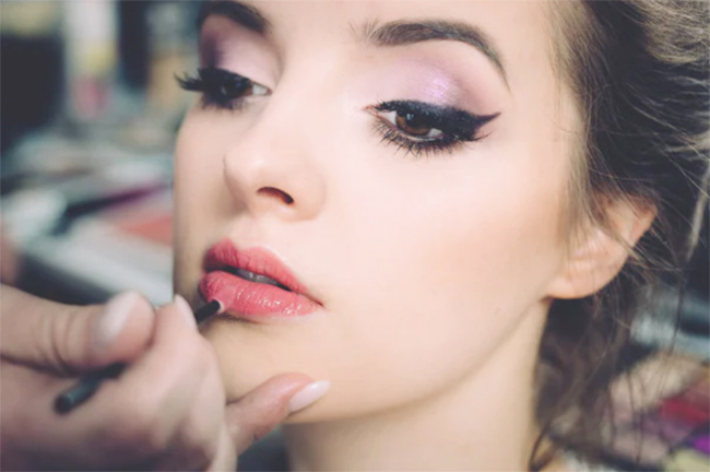 Best Summer Makeup Tips and Products to Beat the Heat in Style