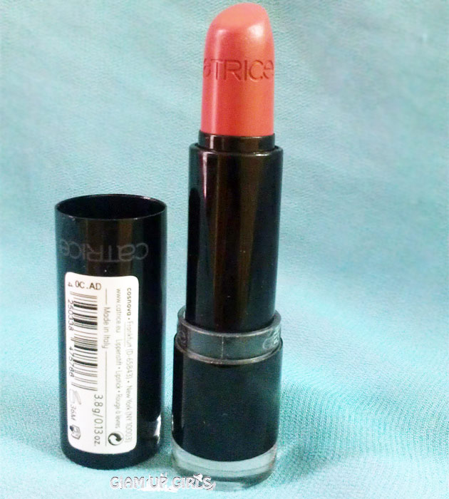 Catrice lipstick Ultimate Colour in Maroon - Review and Swatches 