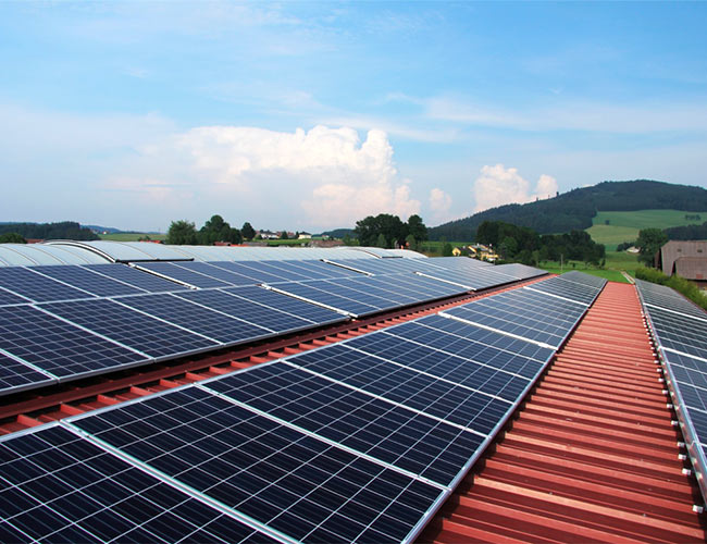 Installing Solar Panels: A Comprehensive Guide for Homeowners 